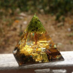 Pyramid Decoration Natural Crystal Gravel Energy Tower - Image 5